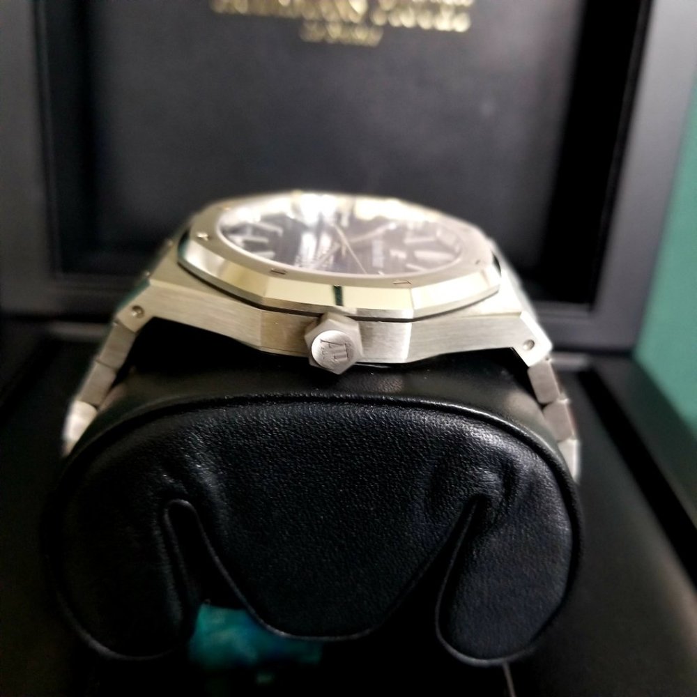 2019 Audemars Piguet 15400ST Stainless Steel - Picture 4 of 7